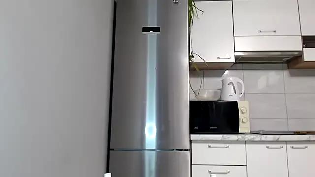 Masturbate to SierraSky_, she wants to masturbate for you SierraSky_ from StripChat