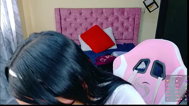 Sofii_cutee on StripChat