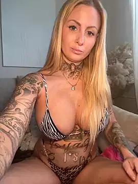 Sweet Sophi_Spice wants you to fuck their body now Sophi_Spice from StripChat