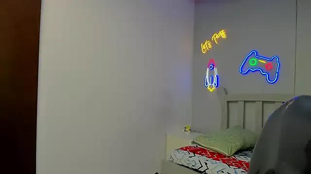 Check out StiwenTwink, he wants to masturbate for you StiwenTwink from StripChat