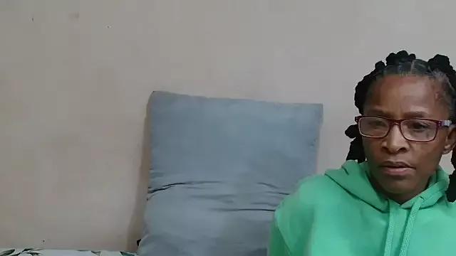 Freechat SugarPoppy24xxx on StripChat