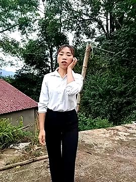 Freechat sulove_xx on StripChat