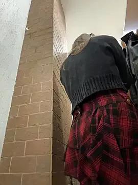 Sunny___Bunny from StripChat