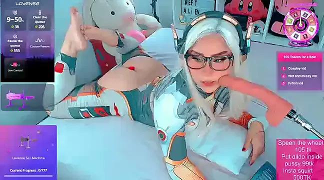 sweetalienn on StripChat 