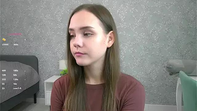 Masturbate to sexy stripper SweetSaraPie SweetSaraPie from StripChat