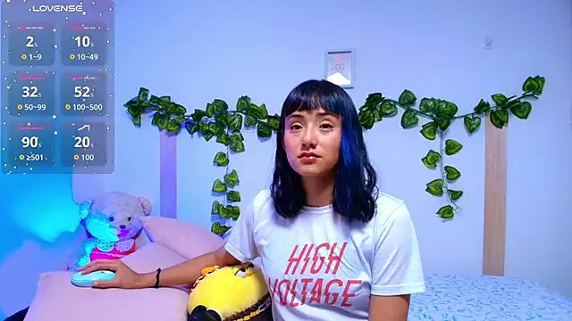 tati_cardenas on StripChat 