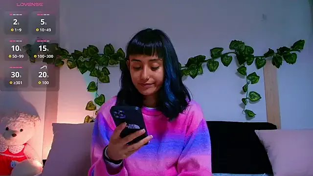 tati_cardenas on StripChat 