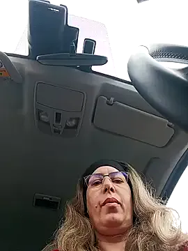 uber_babe on StripChat