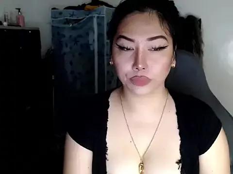 urqueendominant on StripChat 