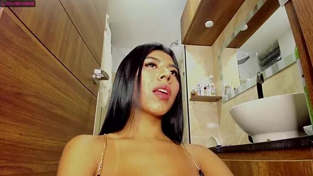 VictoriaVX on StripChat 
