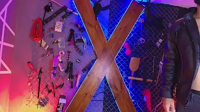 Amazing Warick_and_Aria_bdsm_ wants you to fuck their body now Warick_and_Aria_bdsm_ from StripChat