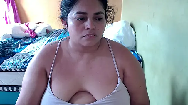 yulieth_bbw on StripChat