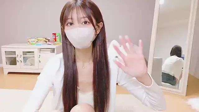 Masturbate to Yuna-ch, she wants to masturbate for you Yuna-ch from StripChat