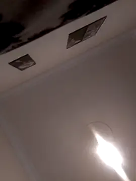 Zanoba-16 — Freechat on StripChat