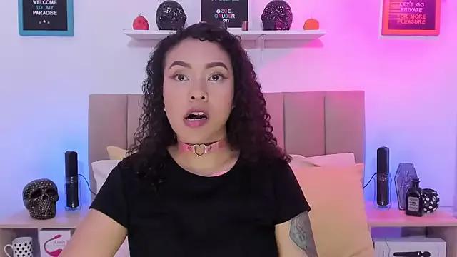 Zoe_Gruber from StripChat